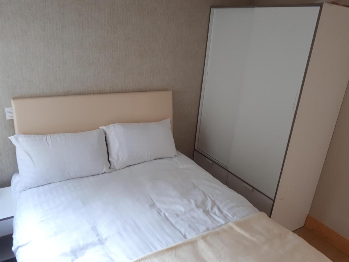 One Double Bedroom Flat Dublin Dış mekan fotoğraf